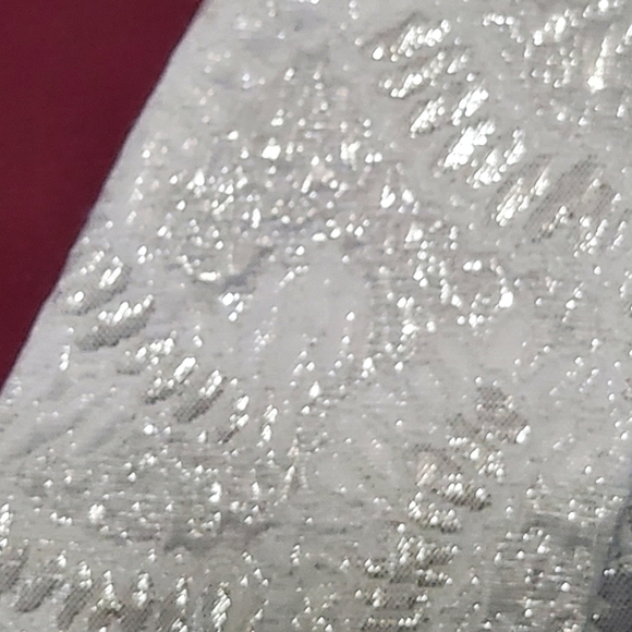 White Silver Damask Brocade Cocktail Dress Covington Short Sleeveless Christmas - Picture 5 of 9